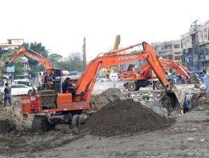 Construction in Lahore